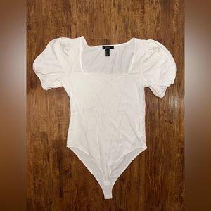 Forever 21 white bodysuit puff sleeve size large